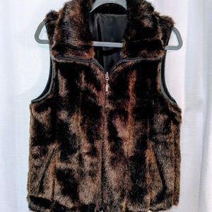 Reversible Vest Faux Fur